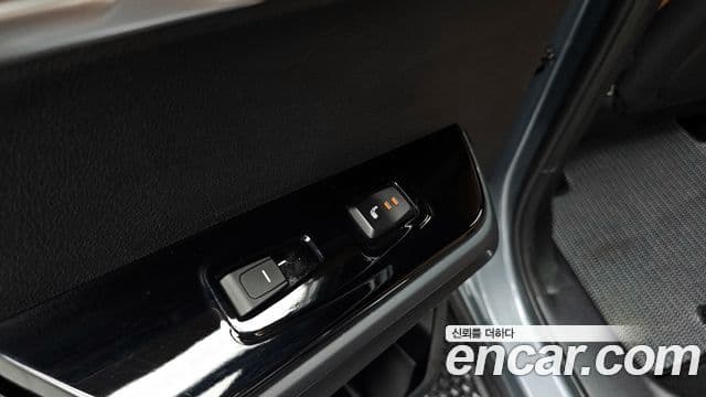 KG모빌리티(SsangYong) Torres T7, 2023 18