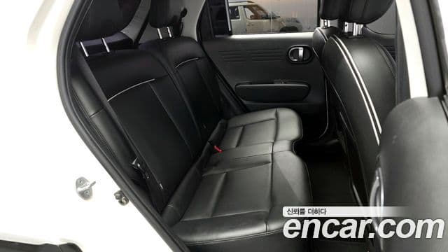 Hyundai Casper турбо D Essential, 2023 12