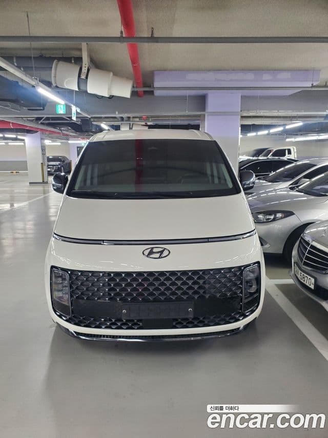 Hyundai Staria Inspiration, 2022 3