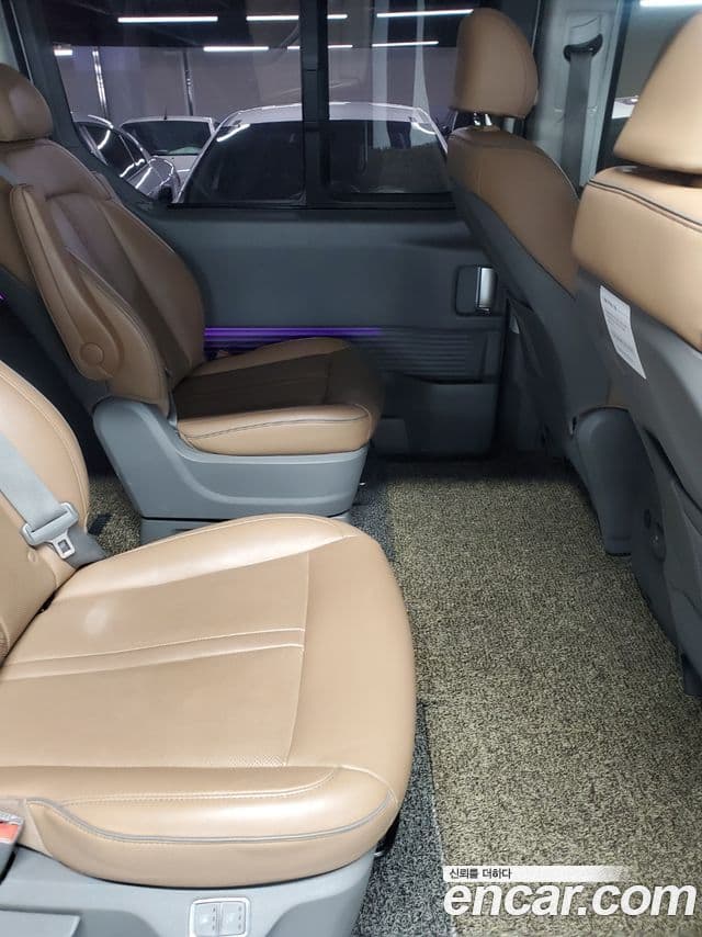 Hyundai Staria Inspiration, 2022 10