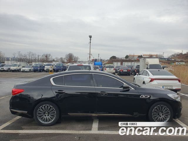 Kia K9 Special, 2013 4