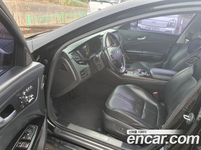 Kia K9 Special, 2013 10