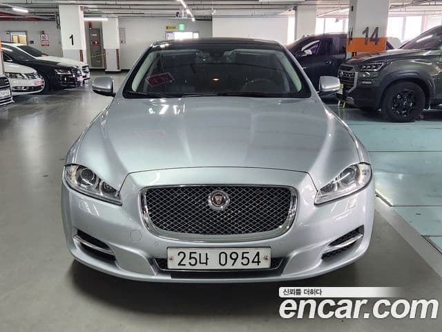 Jaguar All New XJ X351, 2015 1