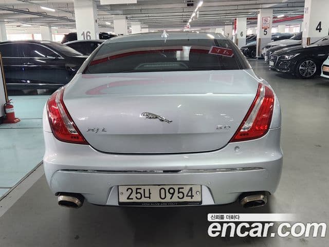 Jaguar All New XJ X351, 2015 4