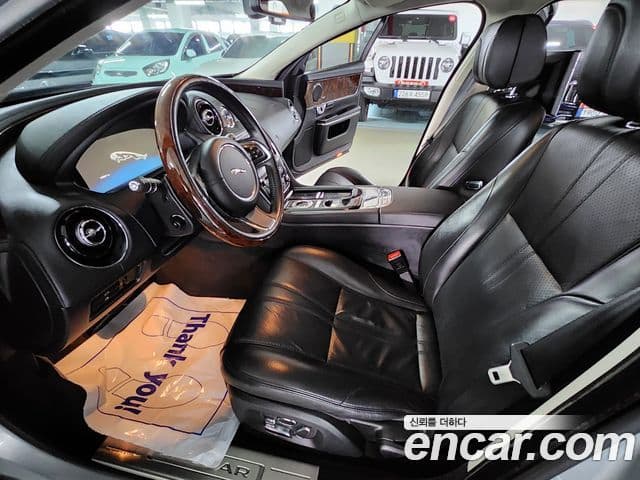 Jaguar All New XJ X351, 2015 7