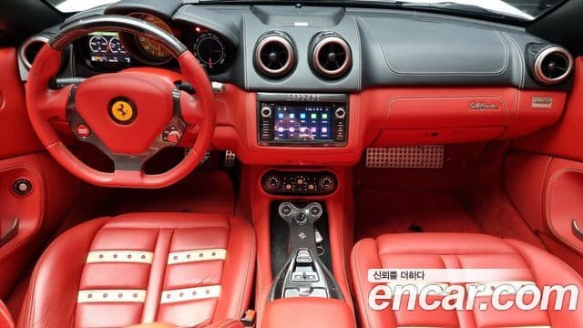 Ferrari 캘리포니아 4.3 V8, 2011 7