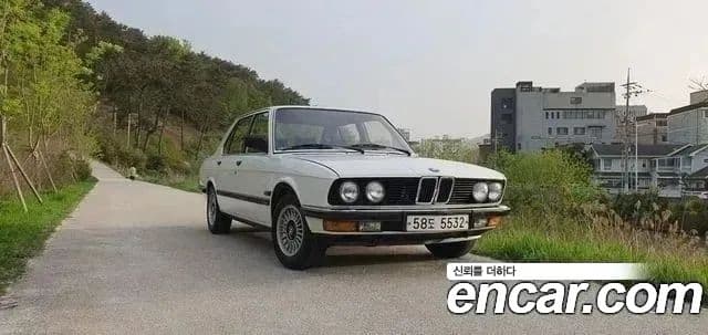 BMW 5시리즈 E28, 1984 1