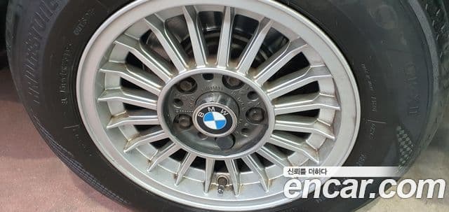 BMW 5시리즈 E28, 1984 16