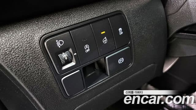 Hyundai Staria Modern, 2023 16