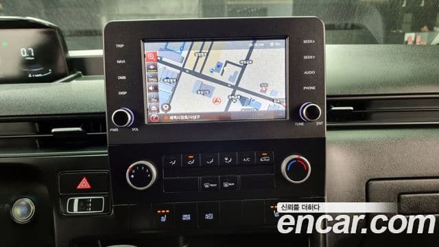 Hyundai Staria Modern, 2023 17