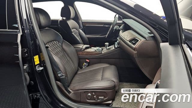Genesis G90 Premium Luxury, 2021 10