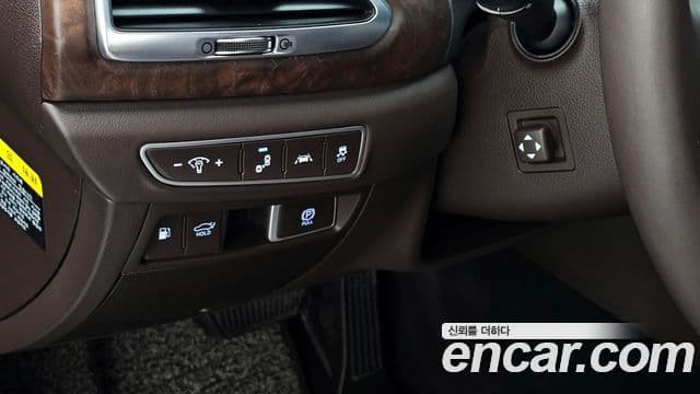 Genesis G90 Premium Luxury, 2021 16