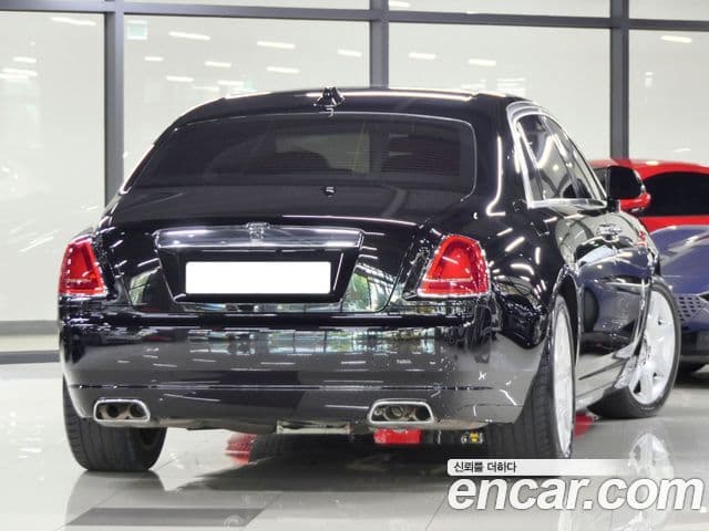 Rolls-Royce 고스트 6.6 EWB V12, 2018 3