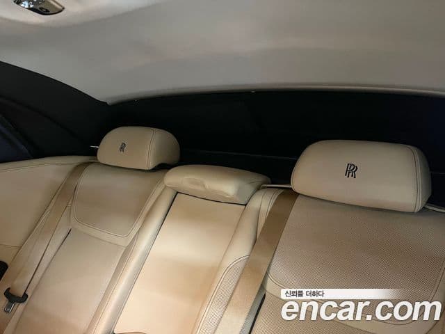 Rolls-Royce 고스트 6.6 EWB V12, 2018 17