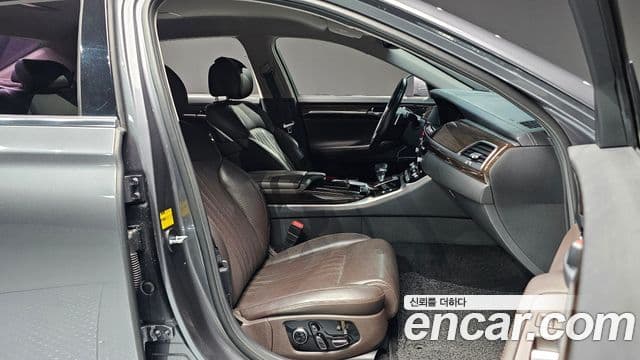 Genesis EQ900 Premium Luxury, 2016 10