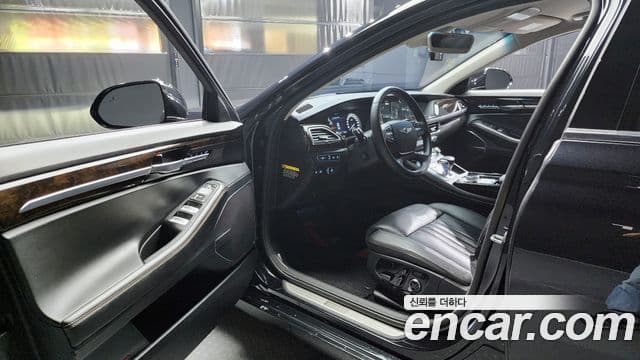 Genesis G90 Premium Luxury, 2020 11