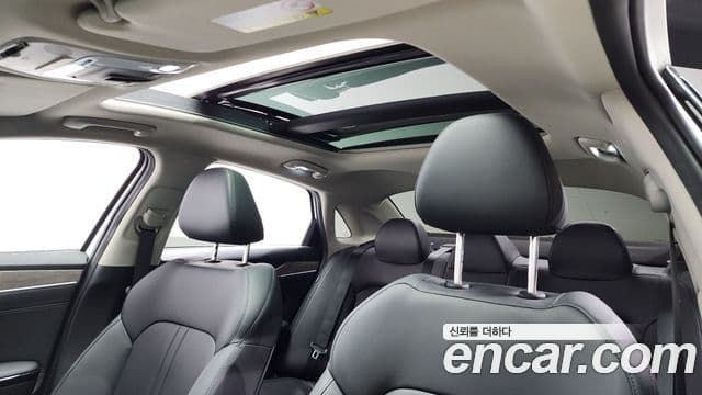 Kia K5 гибрид 3세대 Noblesse, 2020 13