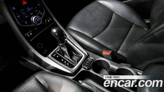 Hyundai The / новый New Avante 빌트인캠2 — базовая версия - Built-in Cam 2, 2015 9