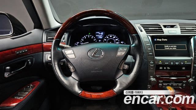 Lexus LS460 XF40, 2007 13