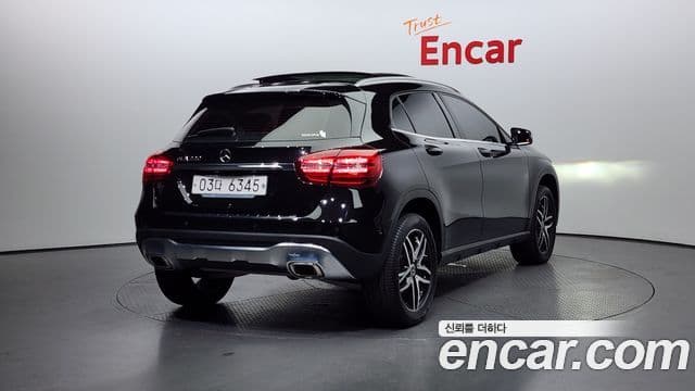 Mercedes-Benz GLA-класс X156 Premium, 2019 2