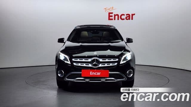 Mercedes-Benz GLA-класс X156 Premium, 2019 3