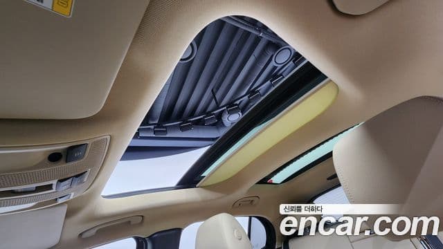 Mercedes-Benz GLA-класс X156 Premium, 2019 19