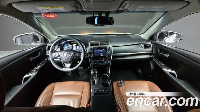 Toyota New 캠리 гибрид LE, 2016 7