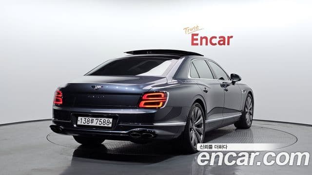 Bentley Flying Spur 3세대, 2021 2