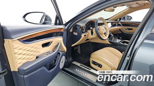 Bentley Flying Spur 3세대, 2021 10