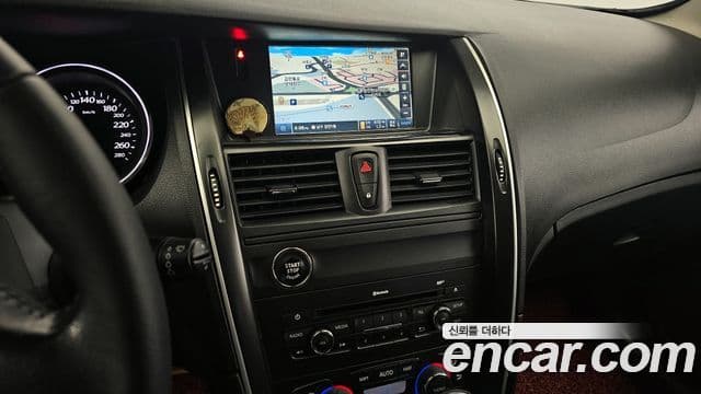 Renault Korea(Samsung) SM7 Nova LPLI 2.0 LPe, 2016 14