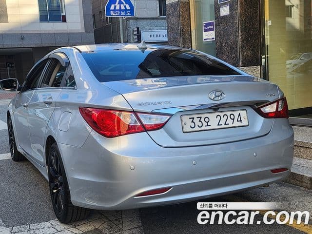 Hyundai YF Sonata LPI Deluxe, 2012 все фото