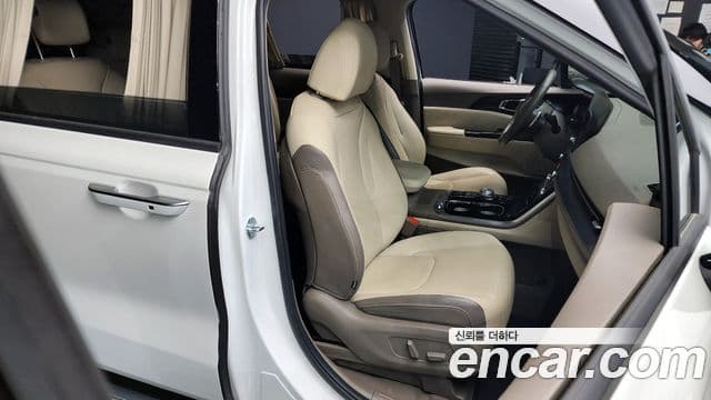 Kia Carnival 4세대 Signature, 2021 12