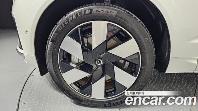 Volvo XC60 2세대 T8 Ultimate Bright, 2024 все фото