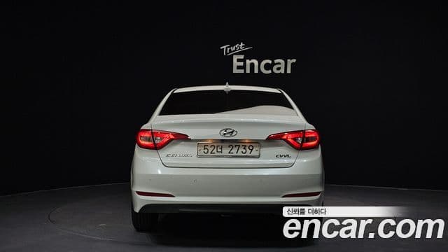 Hyundai LF Sonata Style, 2016 4