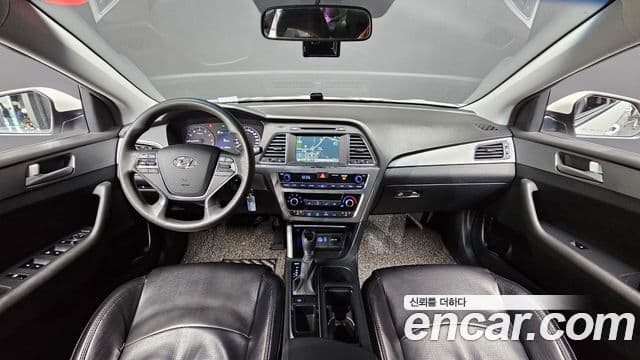 Hyundai LF Sonata Style, 2016 7