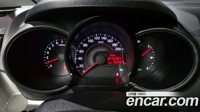 Kia Ray фургон / люксовая версия, 2013 8