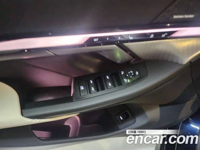 BMW 5시리즈 (G60) 520i M Sport, 2025 9