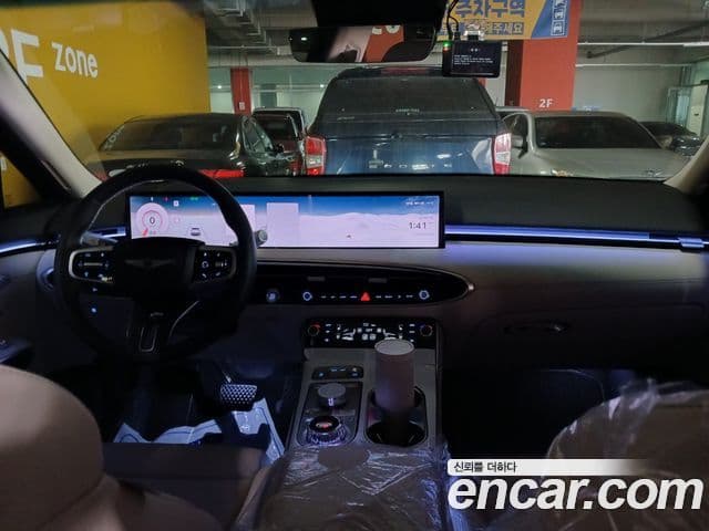 Genesis GV70, 2025 11