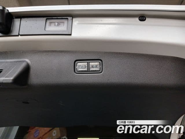 Genesis GV70, 2025 16