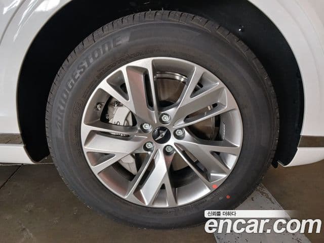 Genesis GV70, 2025 17