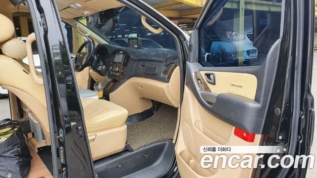 Hyundai Grand Starex лимузин, 2013 11