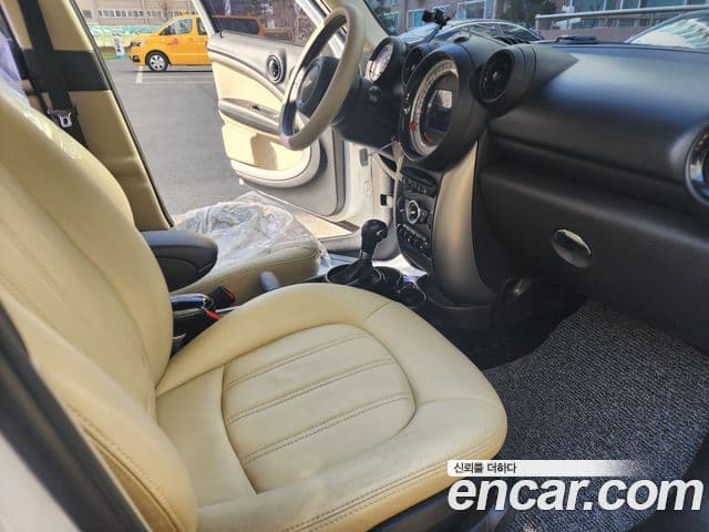 Mini Cooper D Countryman 1세대, 2013 15