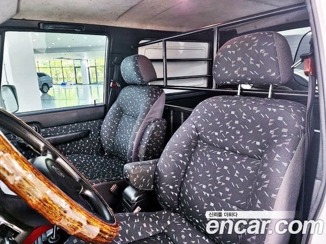 Hyundai 갤로퍼 2 фургон / Diesel Exceed (Short Body), 1997 7