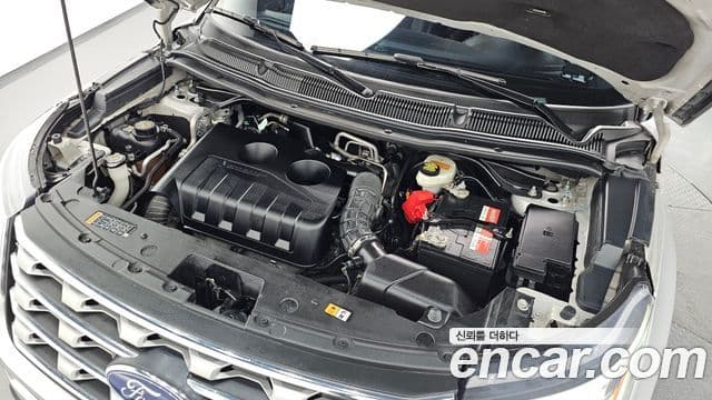 Ford Explorer 5세대, 2017 6