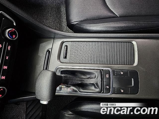 Kia K5 2세대 Prestige, 2016 13