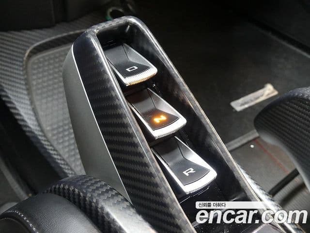 맥라렌 세나, 2019 9