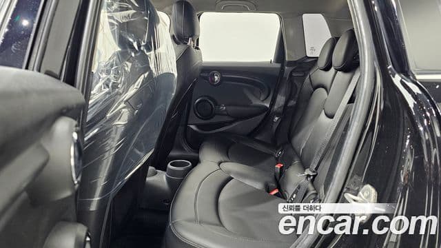 Mini Cooper D 3세대, 2016 12