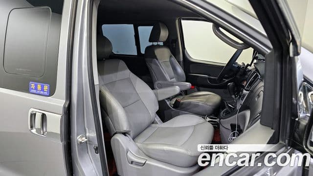 Hyundai Grand Starex Smart, 2017 12