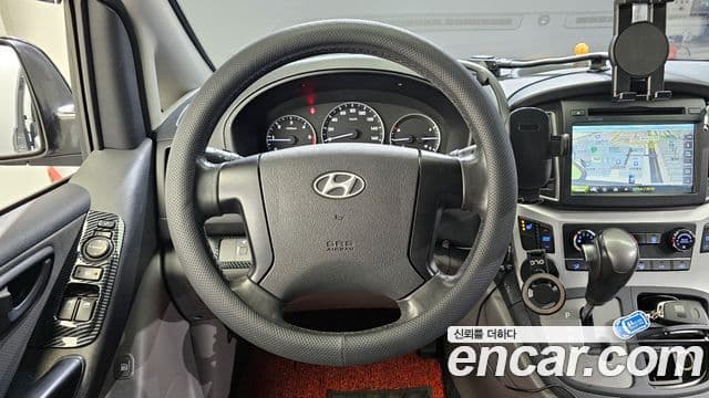 Hyundai Grand Starex Smart, 2017 13
