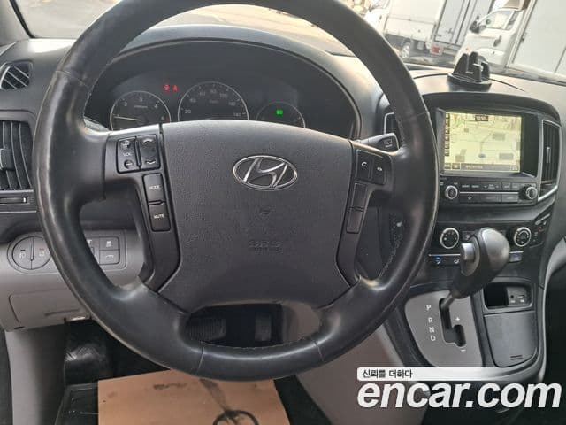 Hyundai The / новый New Grand Starex Smart, 2018 15